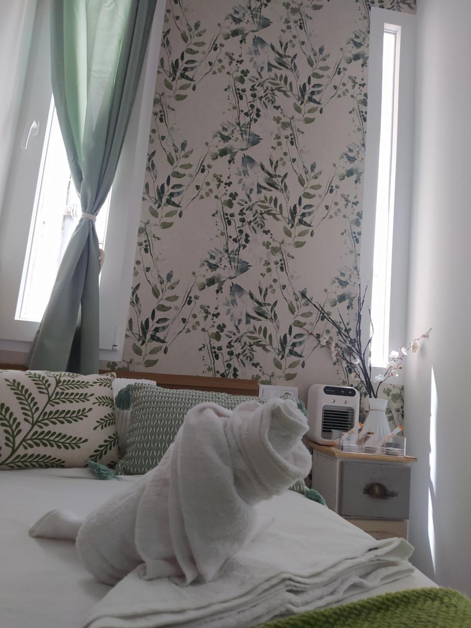 Habitaciones Universal Madrid Exterior photo