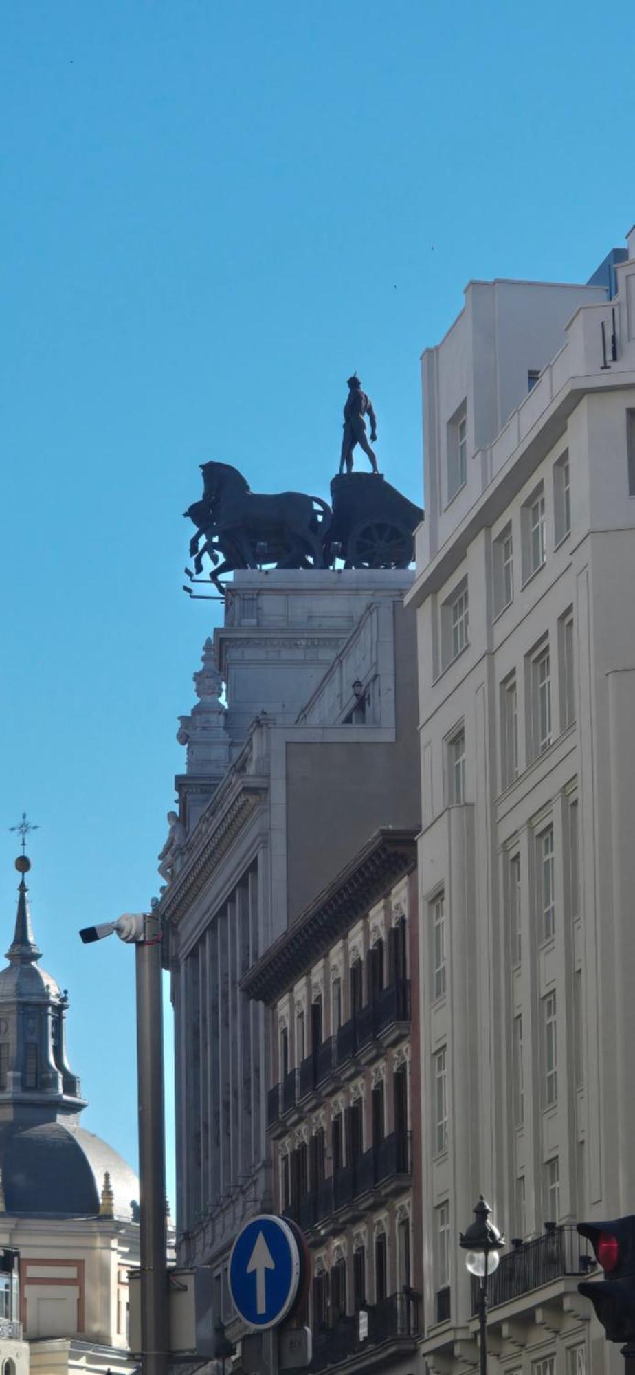 Habitaciones Universal Madrid Exterior photo